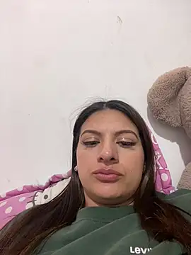 Snapshot of Abril_Squirt chatting on June 29, 2026, 1:12 am Abril Squirt online show from June 29, 2026, 1:12 am
