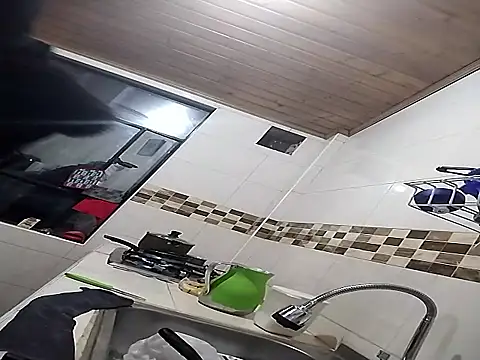 ToysSex 1 online show from December 3, 2025, 1:24 am