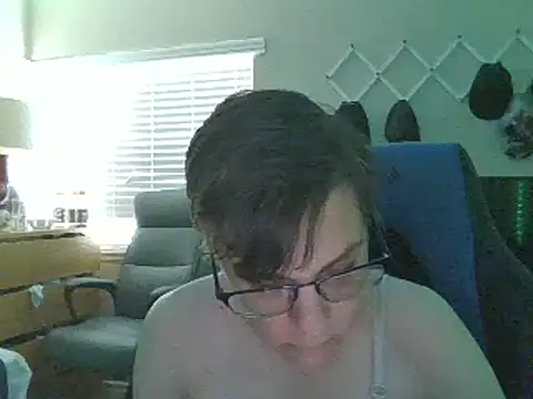 Snapshot of KaliSnow199623 chatting on December 3, 2024, 11:24 pm KaliSnow199623 online show from December 3, 2024, 11:24 pm