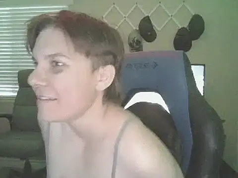 Snapshot of KaliSnow199623 chatting on January 21, 2025, 1:18 am KaliSnow199623 online show from January 21, 2025, 1:18 am