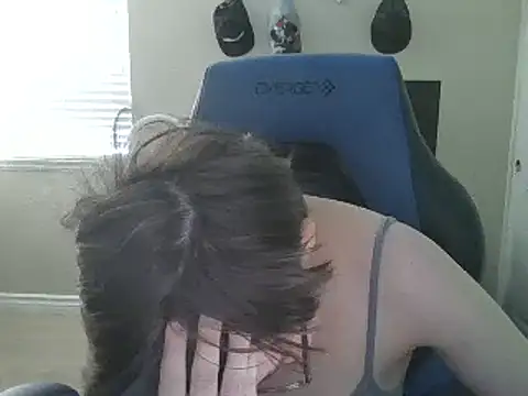 Snapshot of KaliSnow199623 chatting on February 2, 2025, 9:34 pm KaliSnow199623 online show from February 2, 2025, 9:34 pm