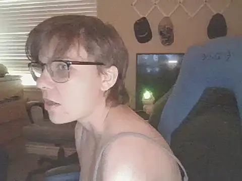 Snapshot of KaliSnow199623 chatting on February 14, 2025, 12:19 am KaliSnow199623 online show from February 14, 2025, 12:19 am