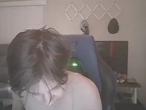 Snapshot of KaliSnow199623 chatting on February 19, 2025, 7:50 am KaliSnow199623 online show from February 19, 2025, 7:50 am