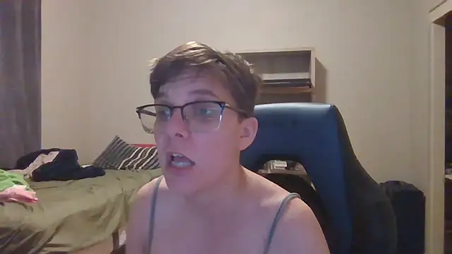 Snapshot of KaliSnow199623 chatting on October 22, 2025, 3:07 am KaliSnow199623 online show from October 22, 2025, 3:07 am