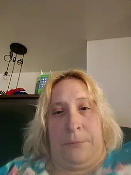 Icedcoffee2024 online show from November 2, 2025, 1:19 am