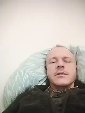 Snapshot of Singlepennis chatting on March 19, 2025, 10:42 pm Singlepennis online show from March 19, 2025, 10:42 pm