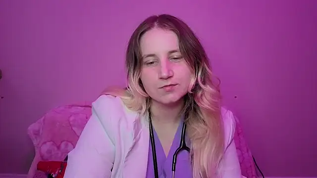 Glitch Witch online show from April 23, 2026, 12:34 am