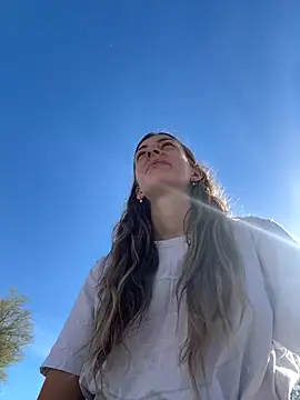 jungleangel online show from March 4, 2025, 11:11 pm