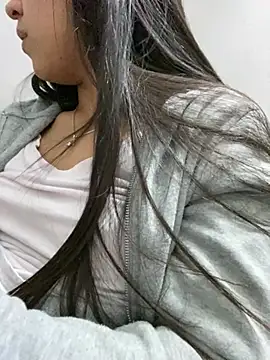 Salome golvert online show from February 26, 2025, 12:38 am