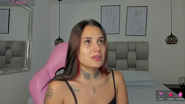 Susan-Sweet-7 online show from November 20, 2025, 8:08 pm