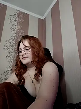 WhiteBellaX online show from February 16, 2026, 7:04 am
