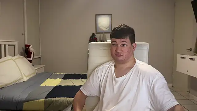 Lorenzo hernandez online show from November 20, 2025, 7:24 pm