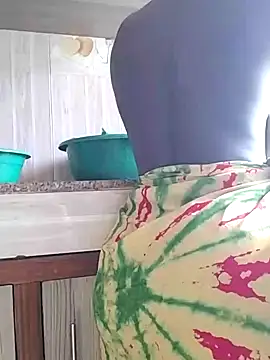 Snapshot of JemaimaPrincess chatting on February 18, 2025, 1:22 pm JemaimaPrincess online show from February 18, 2025, 1:22 pm