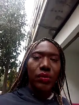 blackhotpartyts online show from October 19, 2025, 4:07 pm