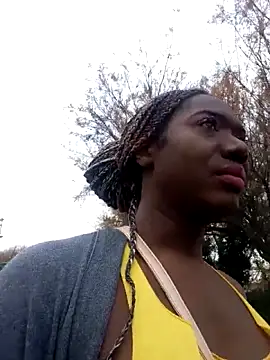 blackhotpartyts online show from December 16, 2025, 3:28 pm