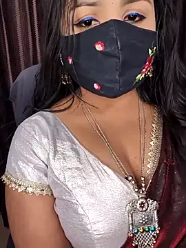 Tanvi-patil online show from November 30, 2025, 5:28 pm