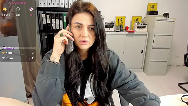 TiffanySweet online show from December 26, 2024, 3:42 pm