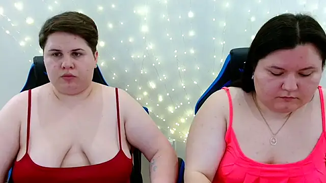 BeckyAndHellen online show from July 10, 2026, 12:30 pm