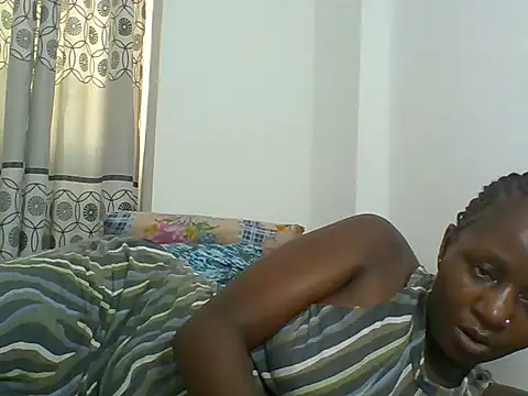 Snapshot of Chocolateskin4 chatting on March 28, 2026, 7:19 am Chocolateskin4 online show from March 28, 2026, 7:19 am