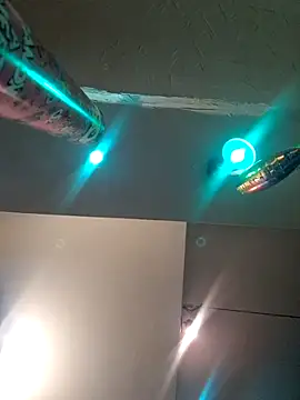 RomWoolf online show from February 18, 2025, 12:59 am