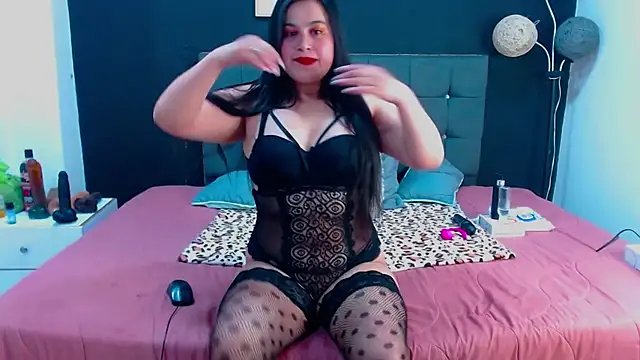 mia xx1 online show from November 15, 2025, 4:10 am