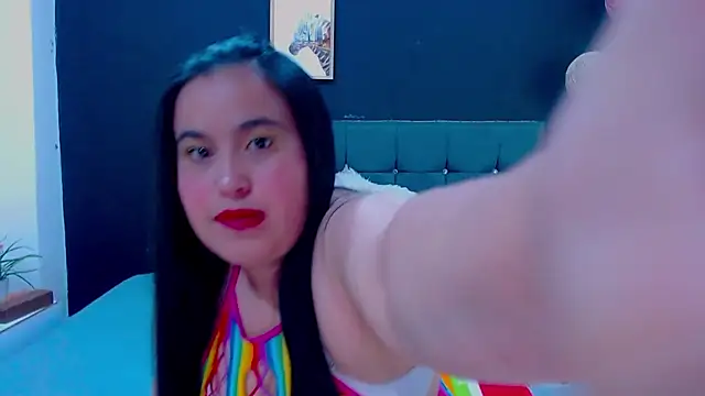 mia xx1 online show from December 22, 2025, 6:10 am