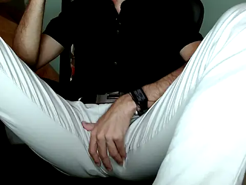 Snapshot of Tomas_Tylor chatting on March 7, 2026, 3:25 am Tomas Tylor online show from March 7, 2026, 3:25 am