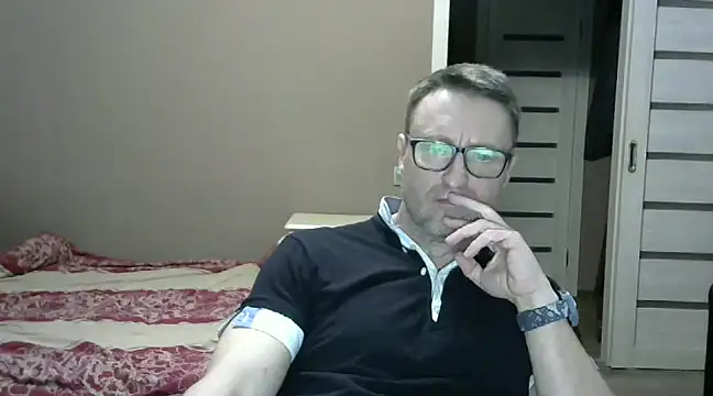 HarrySnake online show from December 13, 2024, 6:05 pm