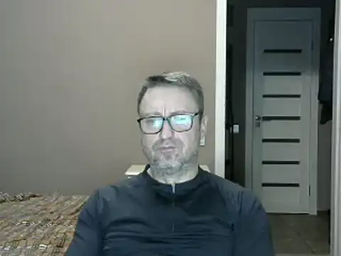 HarrySnake online show from December 25, 2024, 5:05 pm