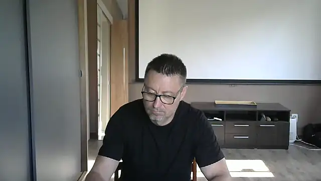 HarrySnake online show from October 1, 2025, 7:03 am