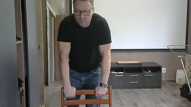 HarrySnake online show from November 8, 2025, 7:41 am