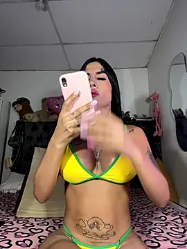 saragill323 online show from November 18, 2025, 4:00 pm