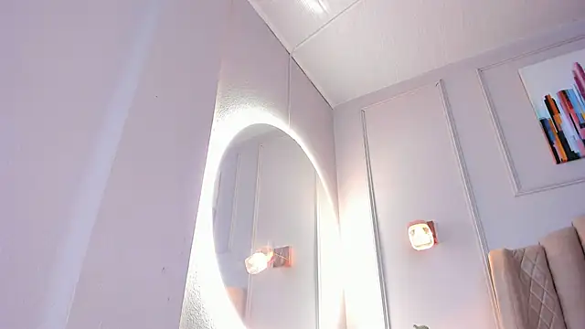 aria greco online show from December 6, 2024, 9:43 am