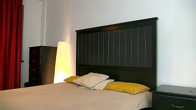 Yanira Muslim online show from January 14, 2026, 5:02 am