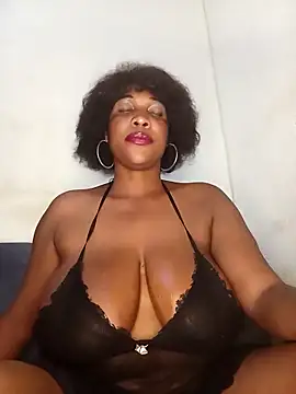 Snapshot of Mtsepara chatting on February 1, 2026, 8:07 pm Mtsepara online show from February 1, 2026, 8:07 pm