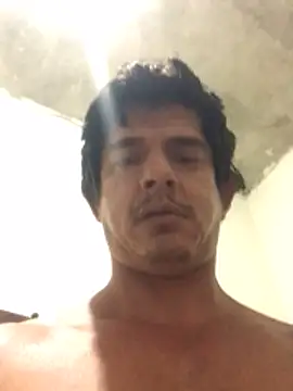 Snapshot of Marobronco chatting on May 22, 2026, 1:24 am Marobronco online show from May 22, 2026, 1:24 am