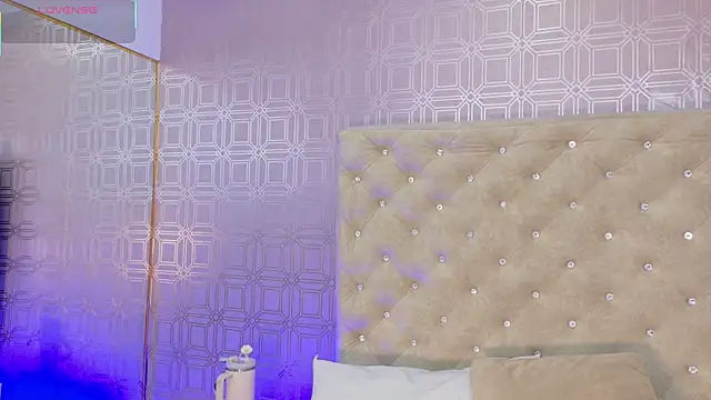 Sara Desire online show from September 10, 2025, 3:34 pm