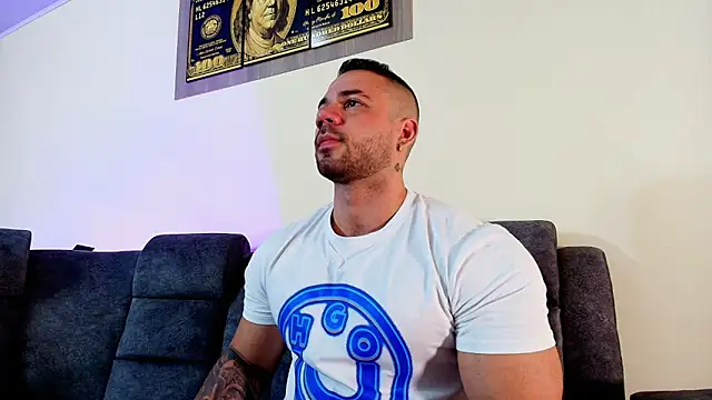 JeremyLowe online show from October 20, 2025, 7:03 pm