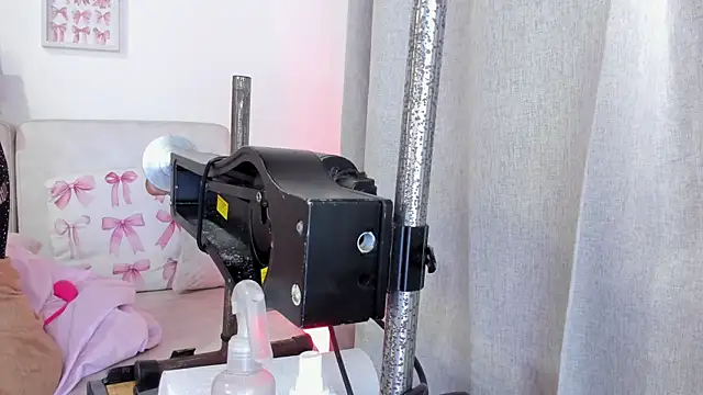 Malka Burning online show from October 8, 2025, 8:06 pm