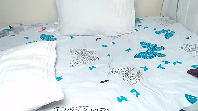 sweet essin online show from March 1, 2026, 11:18 pm