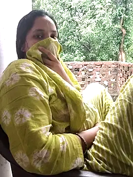 Snapshot of Hot-rubina chatting on July 19, 2026, 4:38 am Hot-rubina online show from July 19, 2026, 4:38 am
