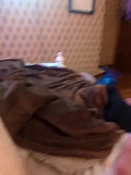 scottyir1585 online show from April 24, 2026, 6:38 am