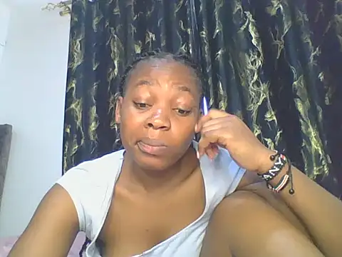 Snapshot of _Becky002 chatting on September 25, 2025, 8:29 am Becky002 online show from September 25, 2025, 8:29 am