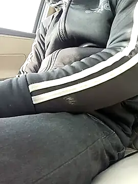 Snapshot of RockyNonStop chatting on January 17, 2025, 5:42 am RockyNonStop online show from January 17, 2025, 5:42 am