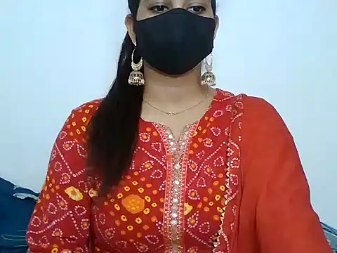 sparkling queen online show from March 10, 2025, 3:52 pm