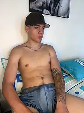 Snapshot of santiago_sosa24 chatting on May 22, 2026, 3:17 pm santiago sosa24 online show from May 22, 2026, 3:17 pm