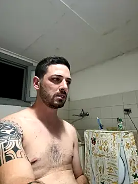 iltoscano95 online show from September 22, 2025, 6:43 pm