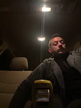 Karadeniz6153 online show from February 12, 2025, 12:58 am