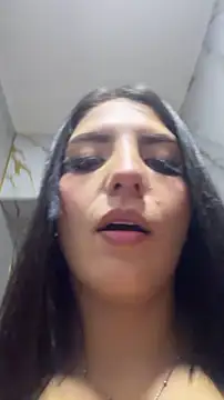alexia aitanaa  online show from May 21, 2026, 8:16 pm