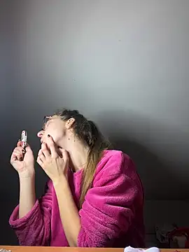 ur pleasure  online show from December 22, 2024, 8:36 pm